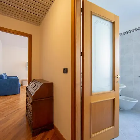 Apartment Savoia Beethoven 0-12 *
